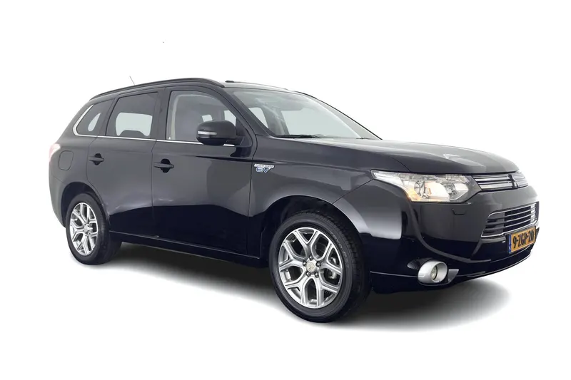 Mitsubishi Outlander (2015)