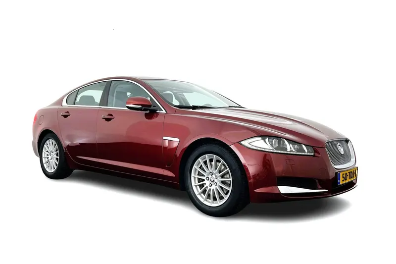 Jaguar XF (2012)