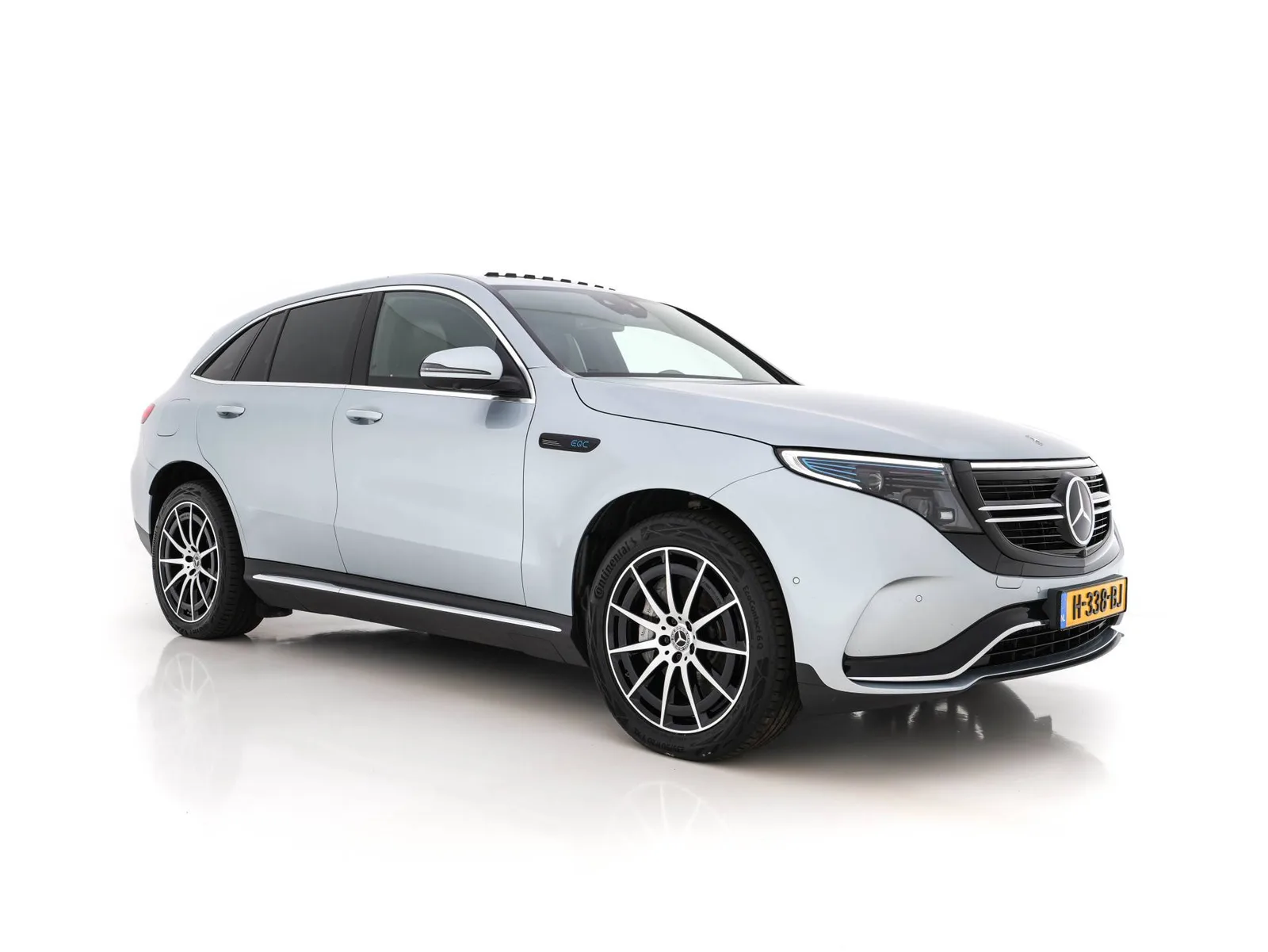 Mercedes-Benz EQC (2019) — foto 1