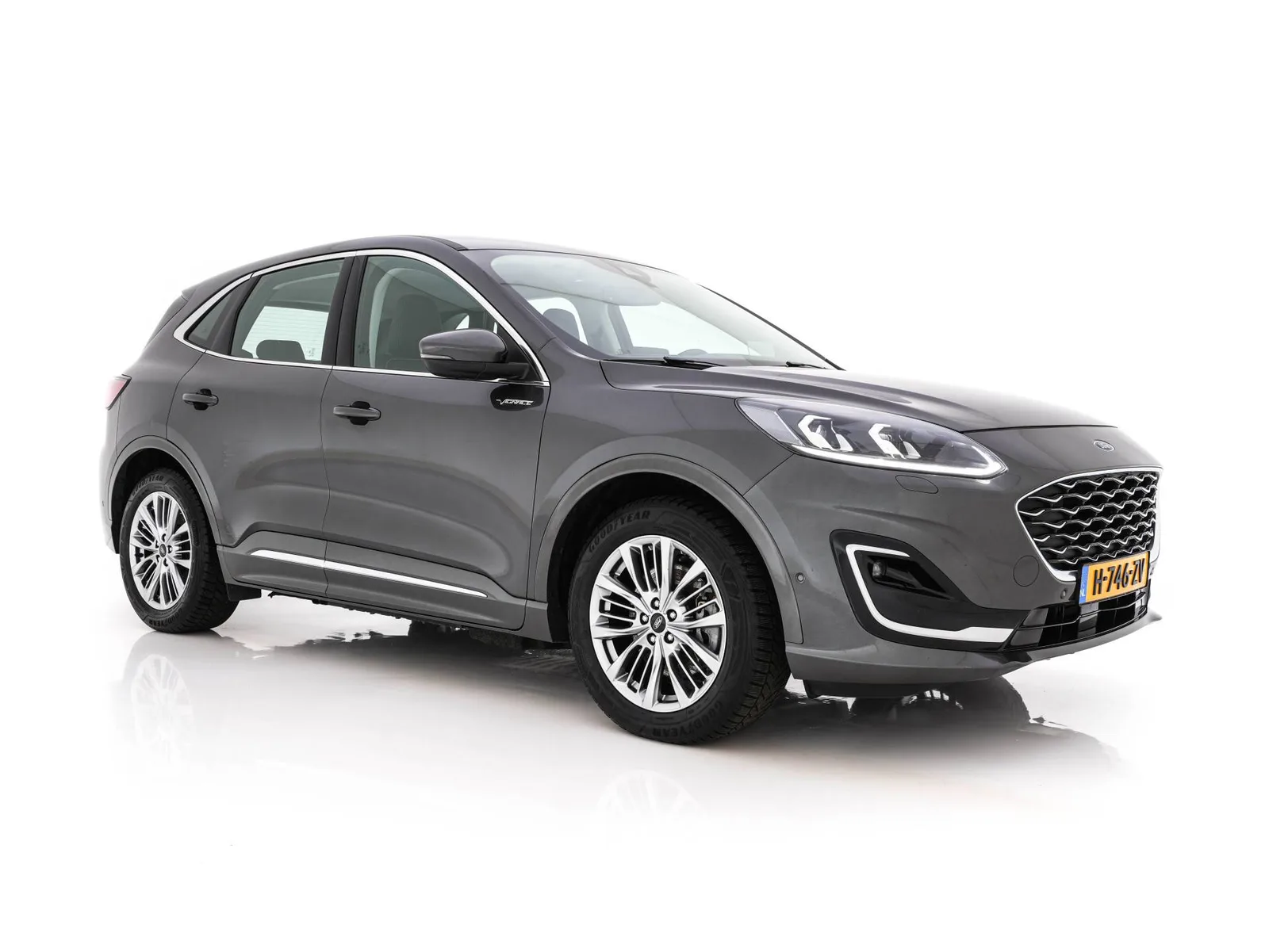 Ford Kuga (2020) — foto 1