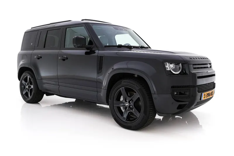 Land Rover Defender (2023)