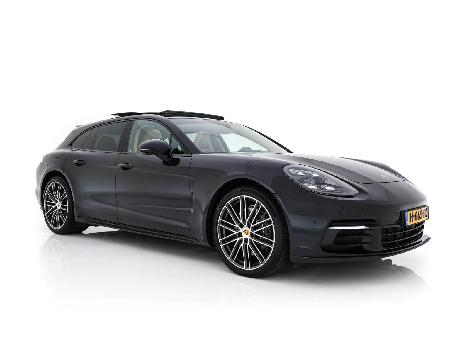 Porsche Panamera (2018) — foto 1