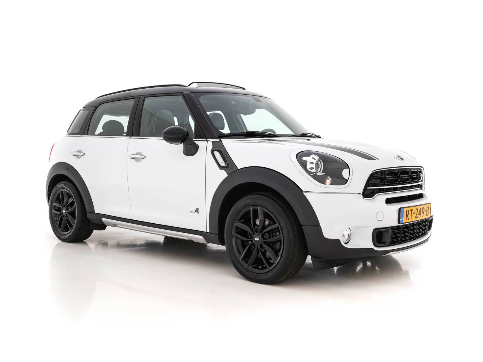 MINI Countryman (2016) — foto 1