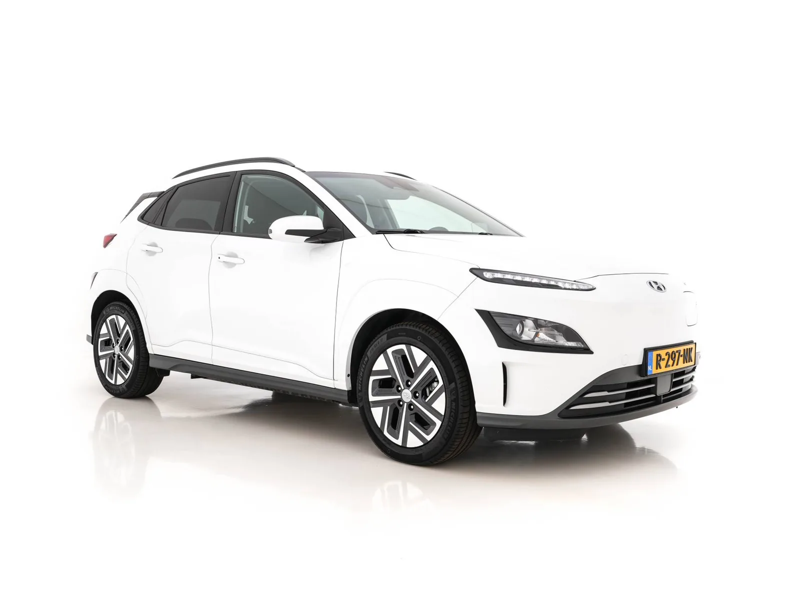 Hyundai Kona (2022) — foto 1