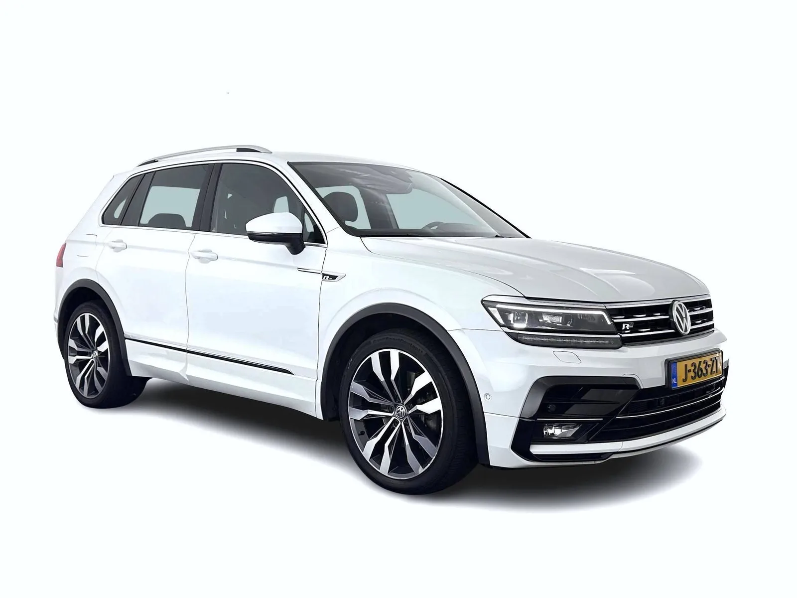 Volkswagen Tiguan (2017) — foto 1