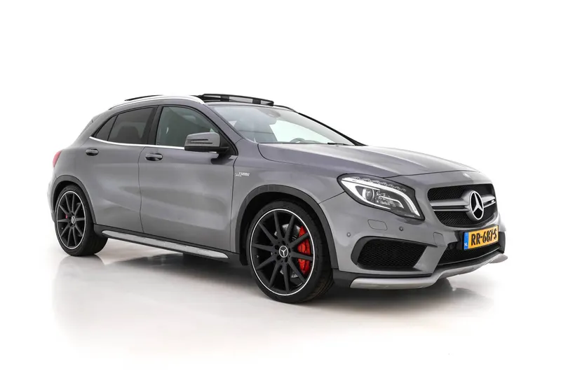 Mercedes-Benz GLA (2015)