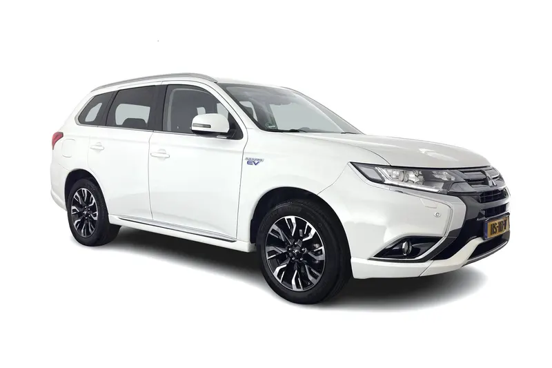 Mitsubishi Outlander (2015)