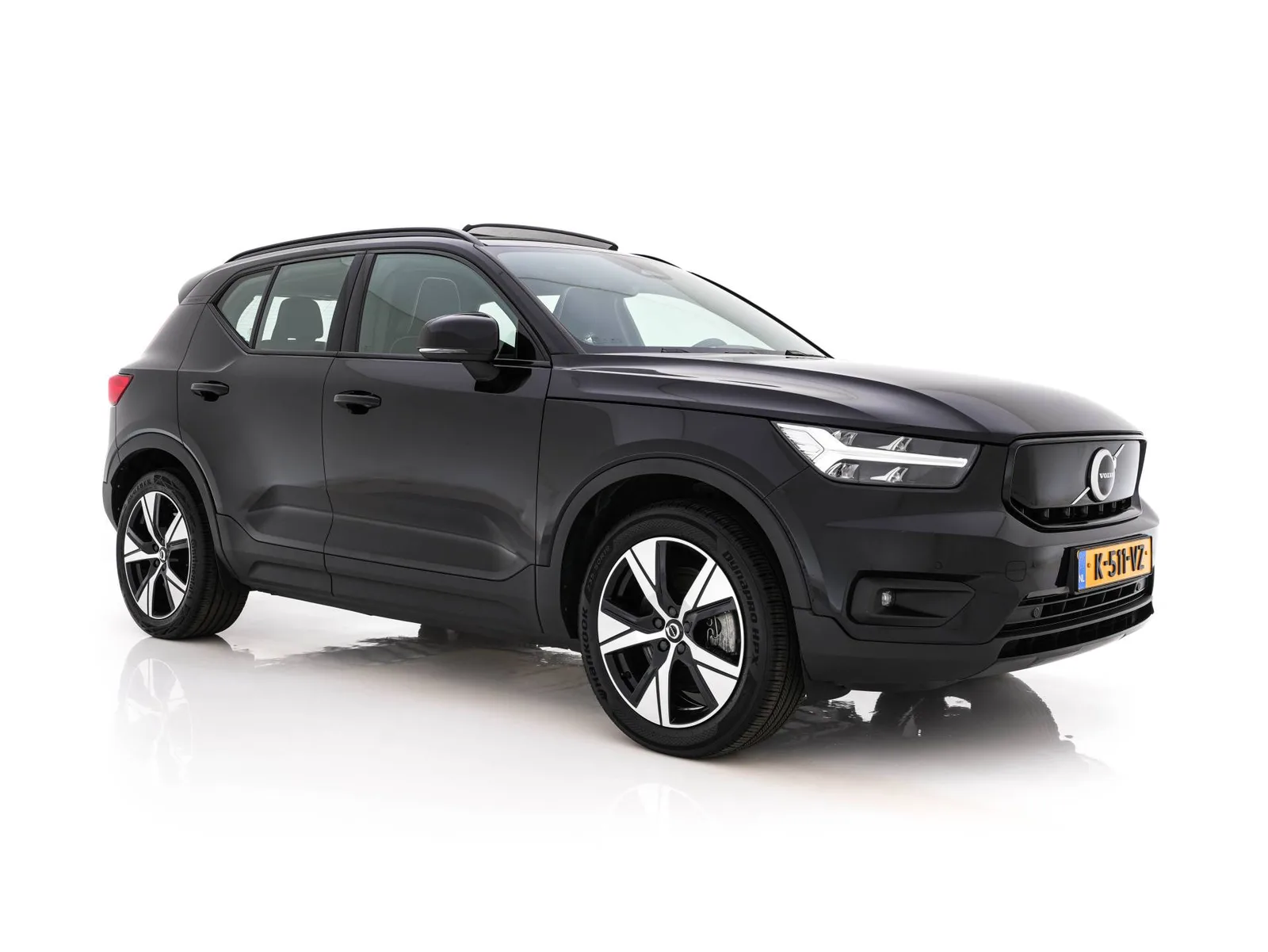 Volvo XC40 (2021) — foto 1