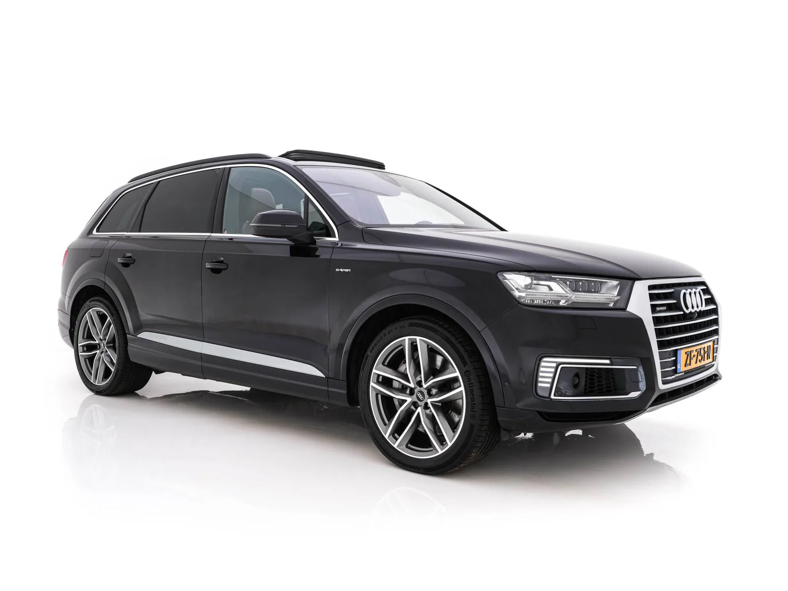 Audi Q7 (2017) — foto 1