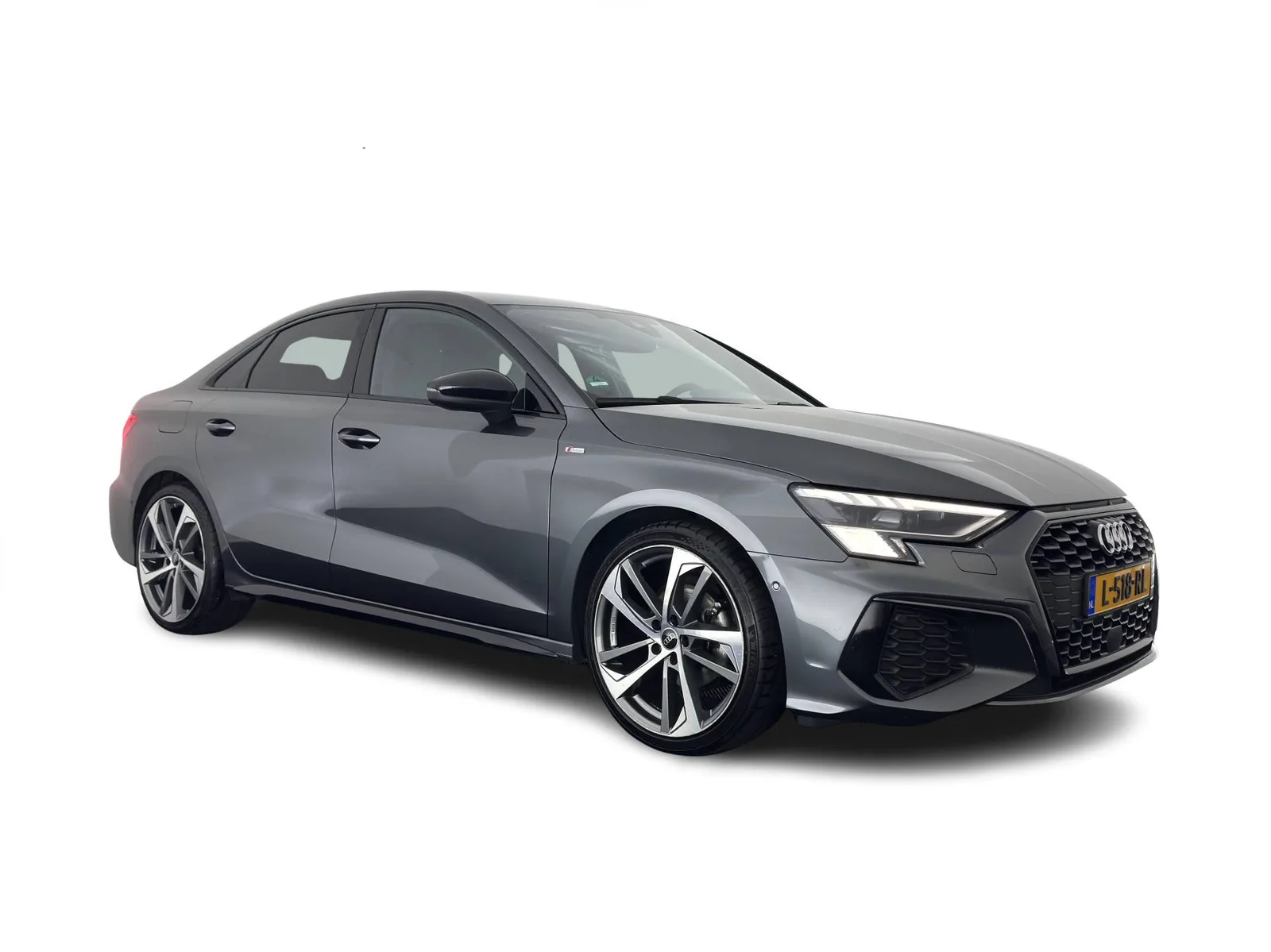 Audi A3 (2021) — foto 1