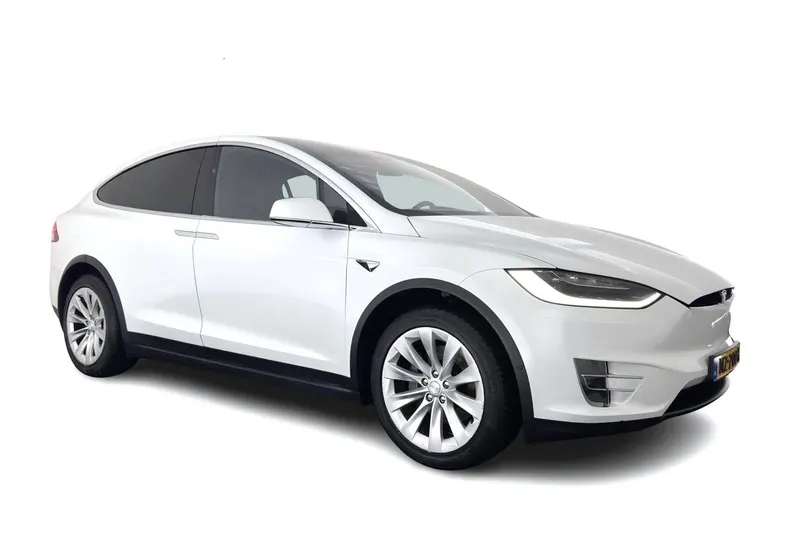 Tesla Model X (2017)