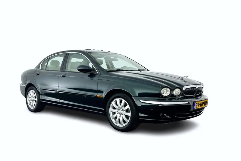 Jaguar X-Type (2001)