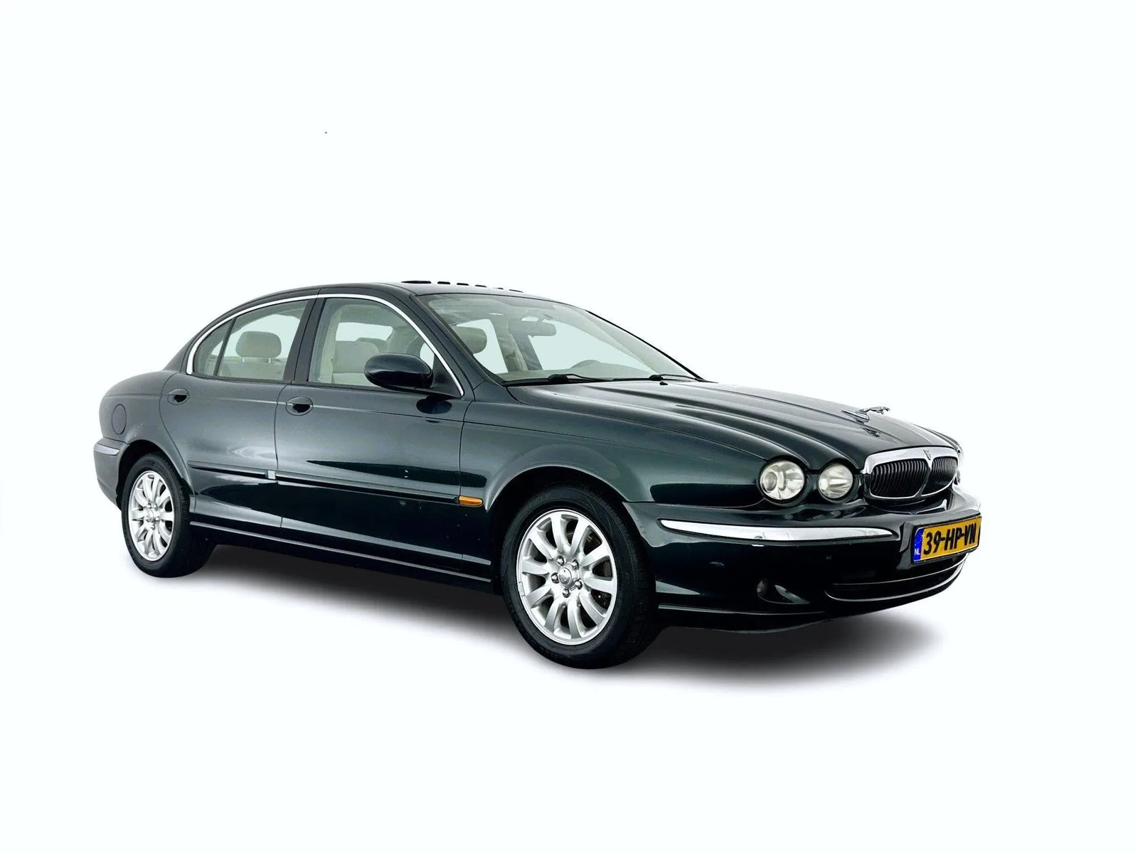 Jaguar X-Type (2001) — foto 1