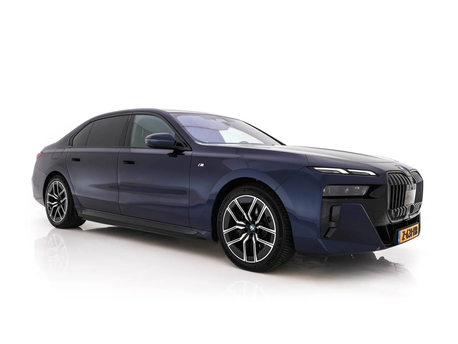 BMW i7 (2024) — foto 1
