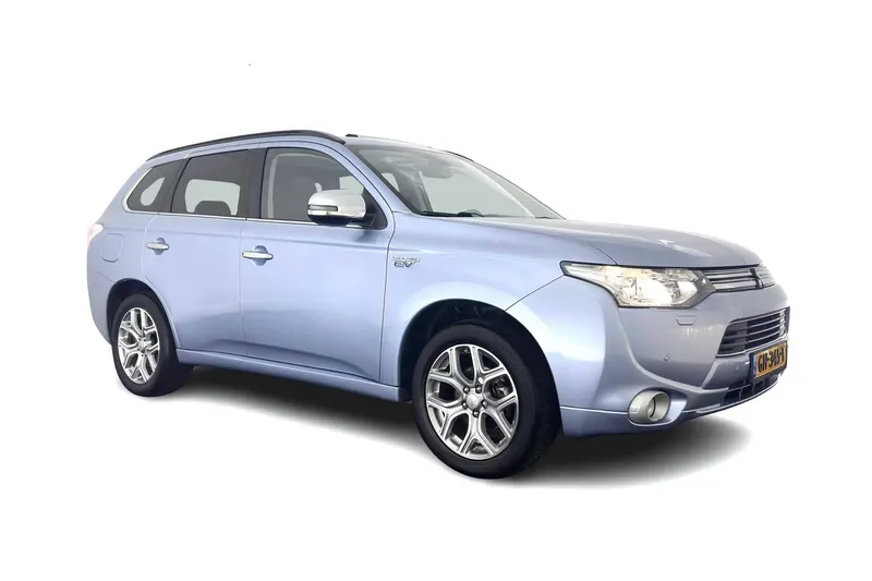 Mitsubishi Outlander (2015)