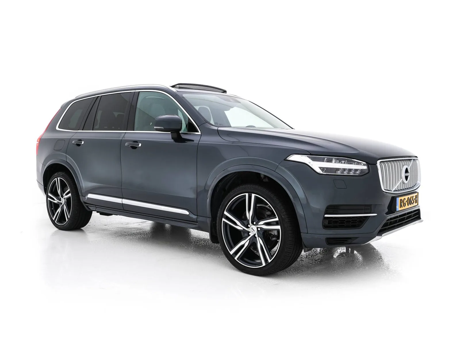 Volvo XC90 (2015) — foto 1