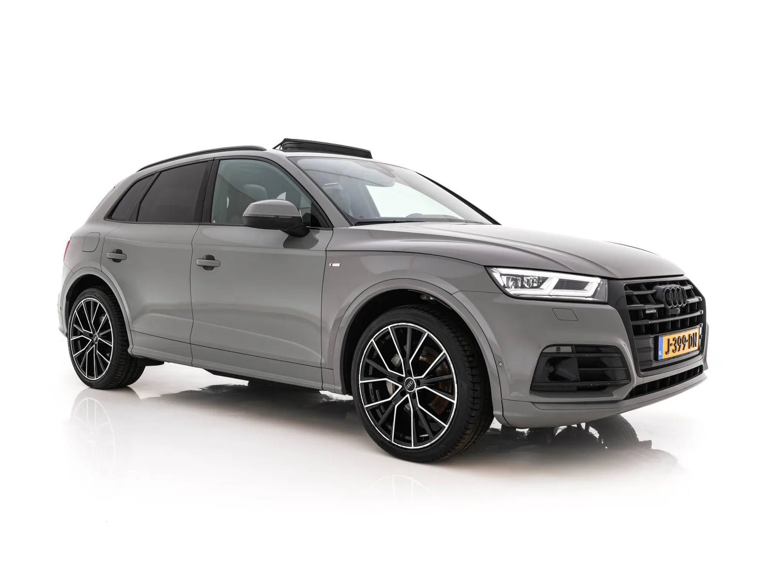 Audi Q5 (2020) — foto 1