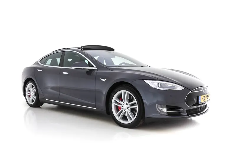 Tesla Model S (2016)