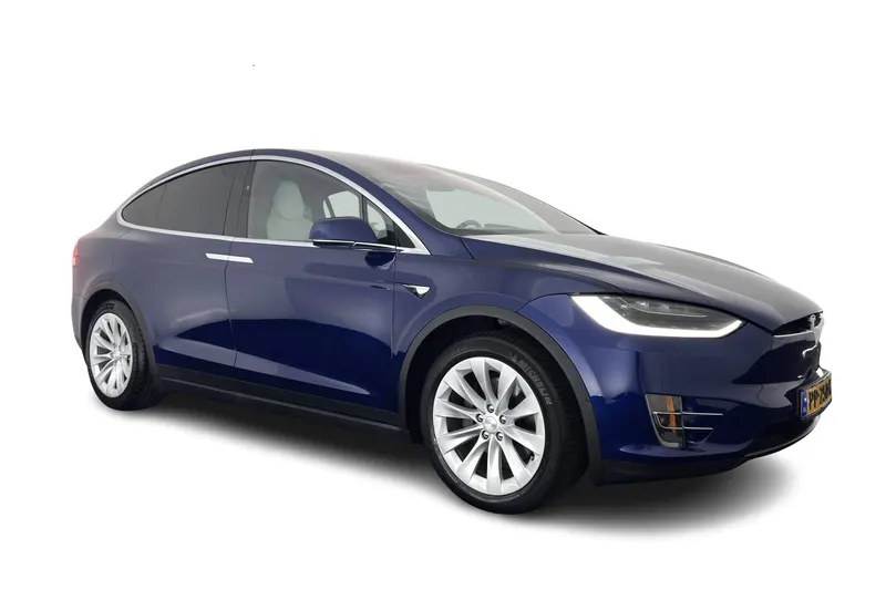 Tesla Model X (2017)