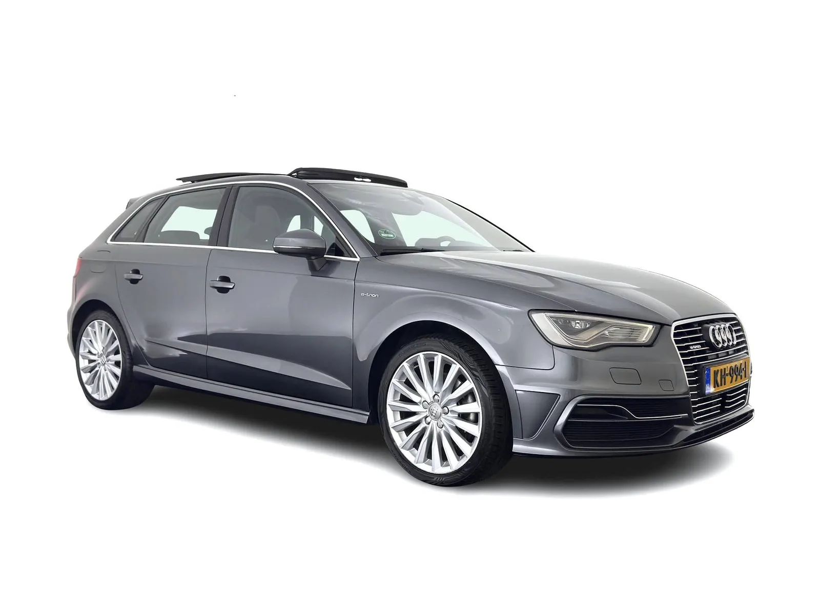 Audi A3 (2015) — foto 1