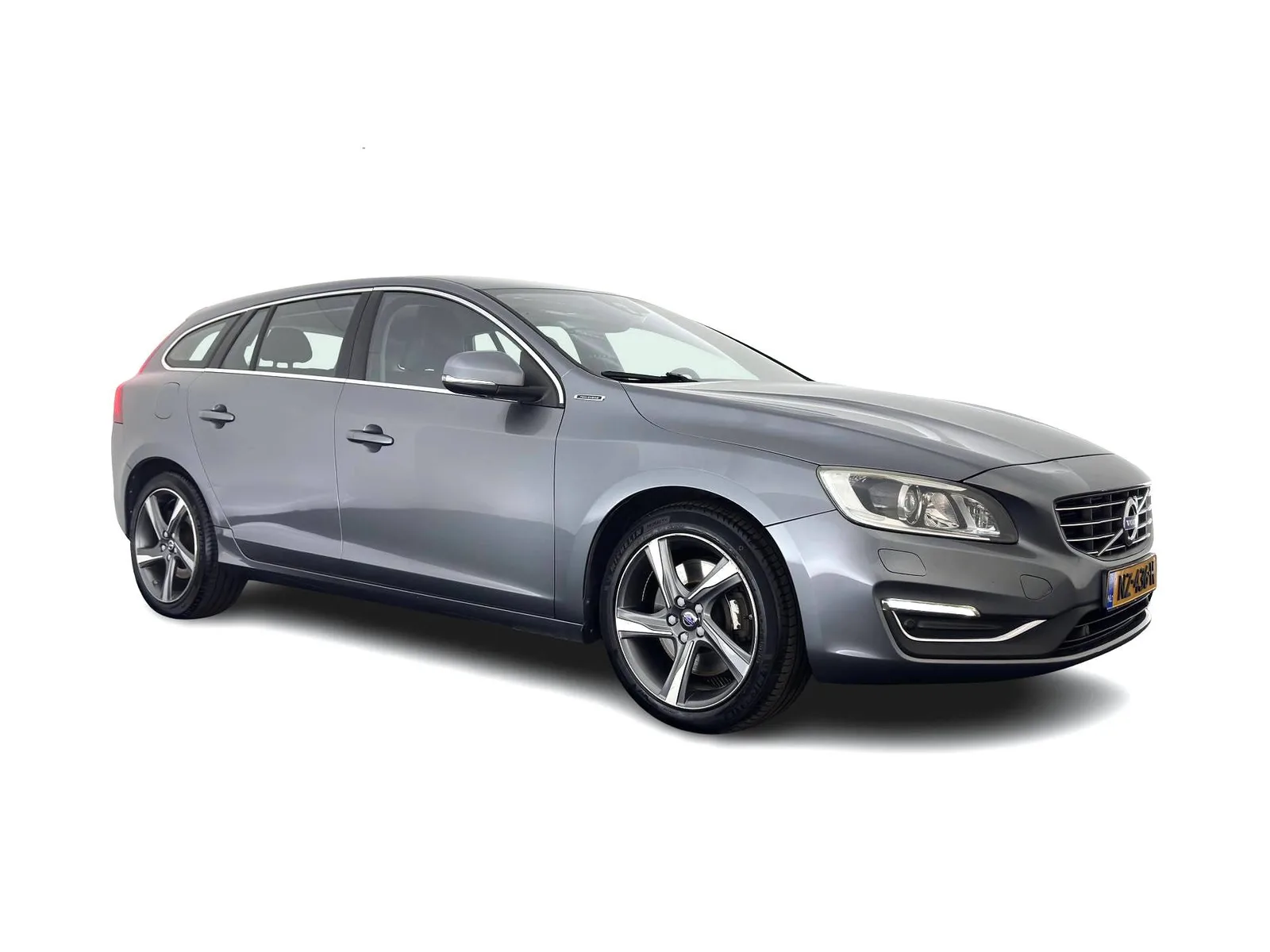 Volvo V60 (2016) — foto 1