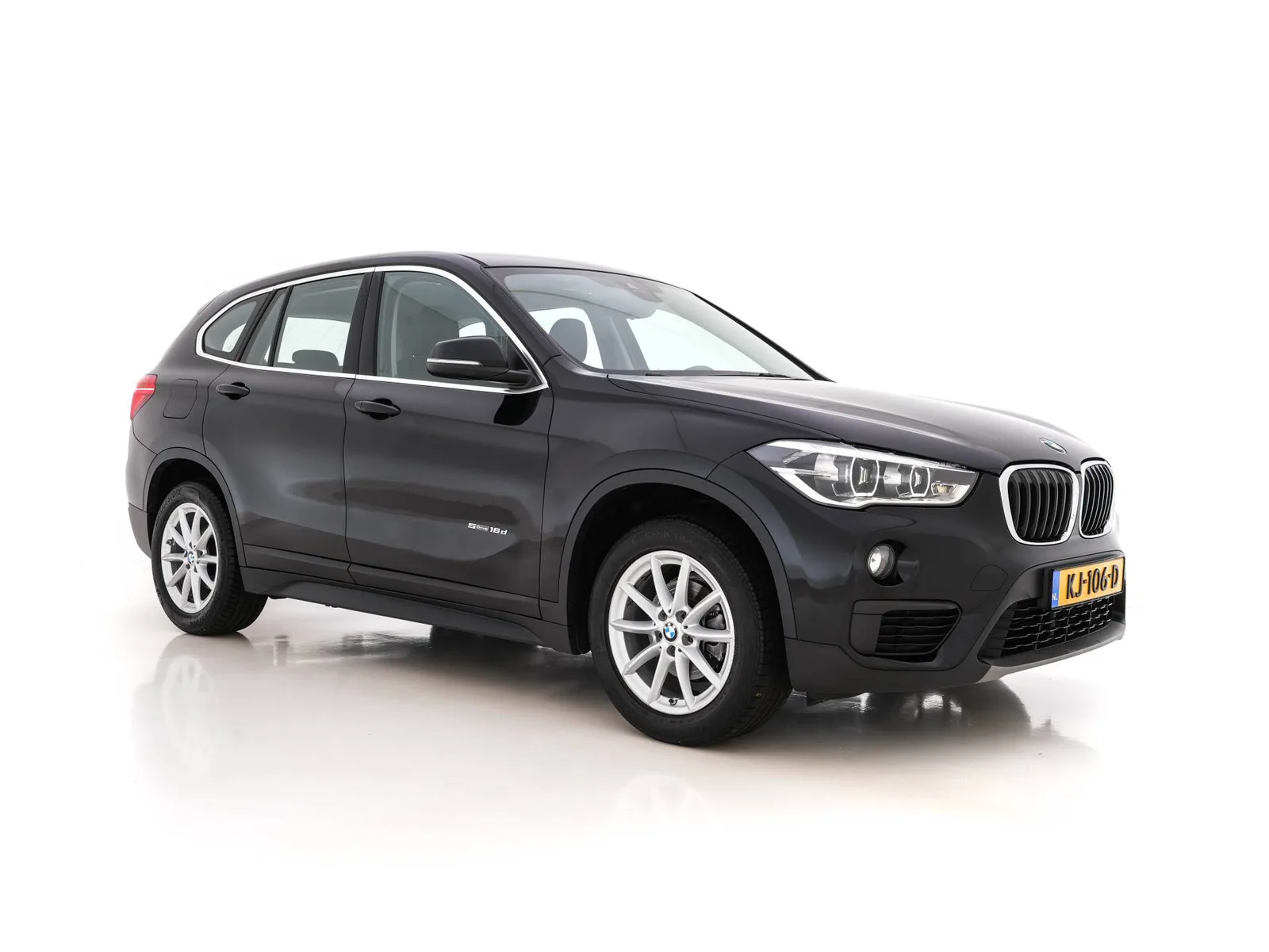 BMW X1 (2016) — foto 1