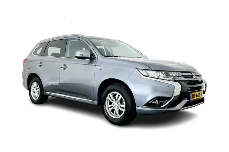 Mitsubishi Outlander (2015)
