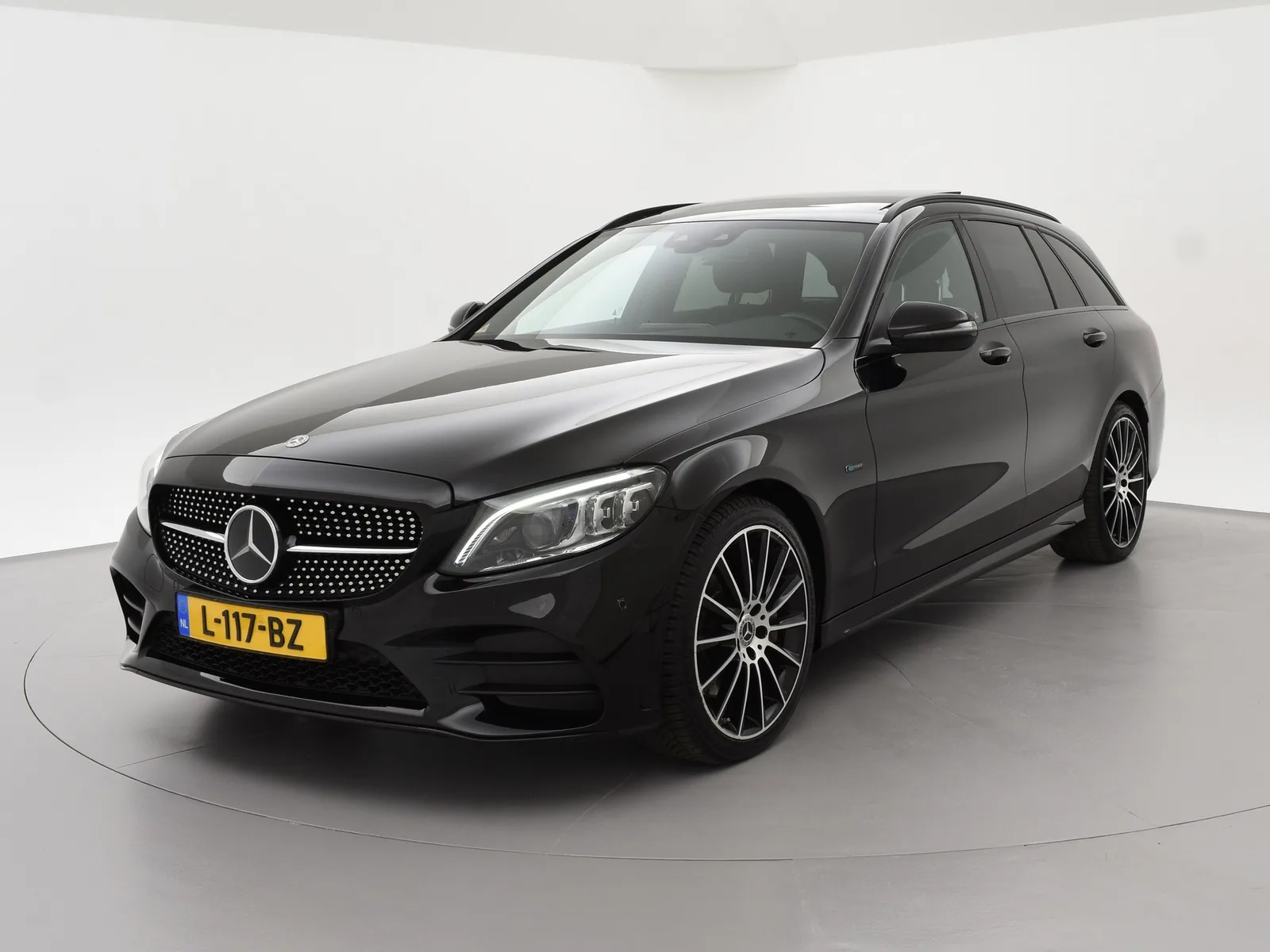 Mercedes-Benz C-Klasse (2020) — foto 1