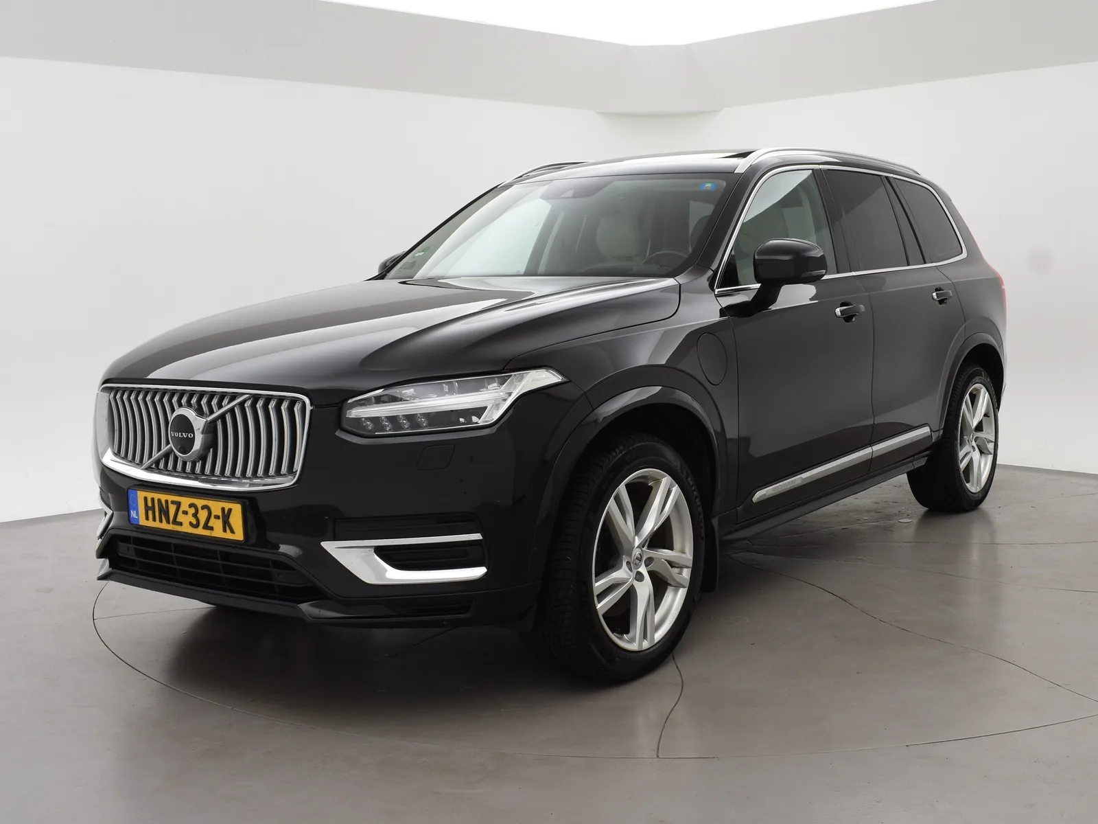 Volvo XC90 (2020) — foto 1