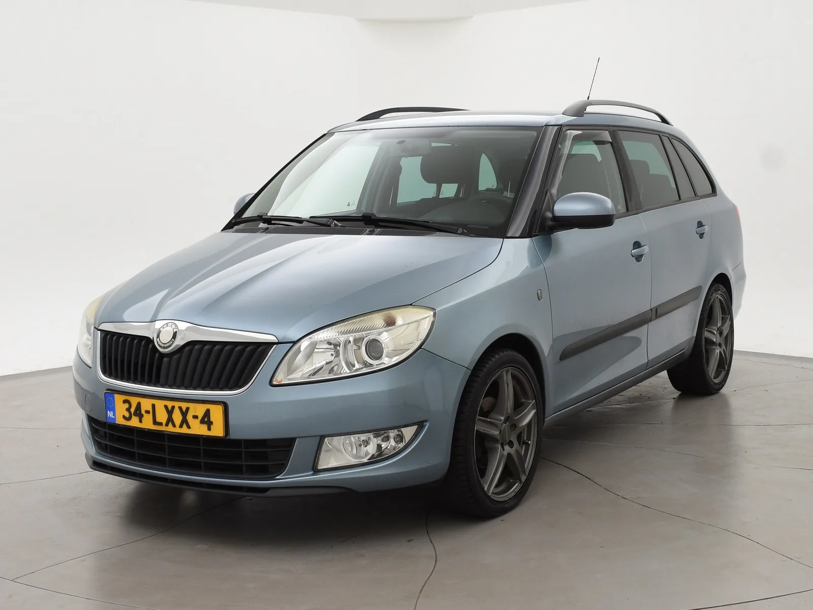 Škoda Fabia (2010) — foto 1