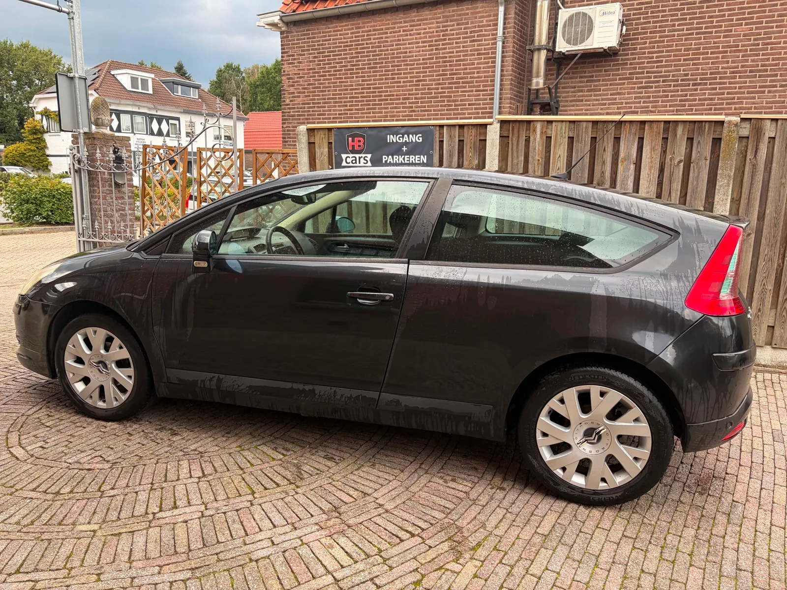 Citroën C4 (2005) — foto 1