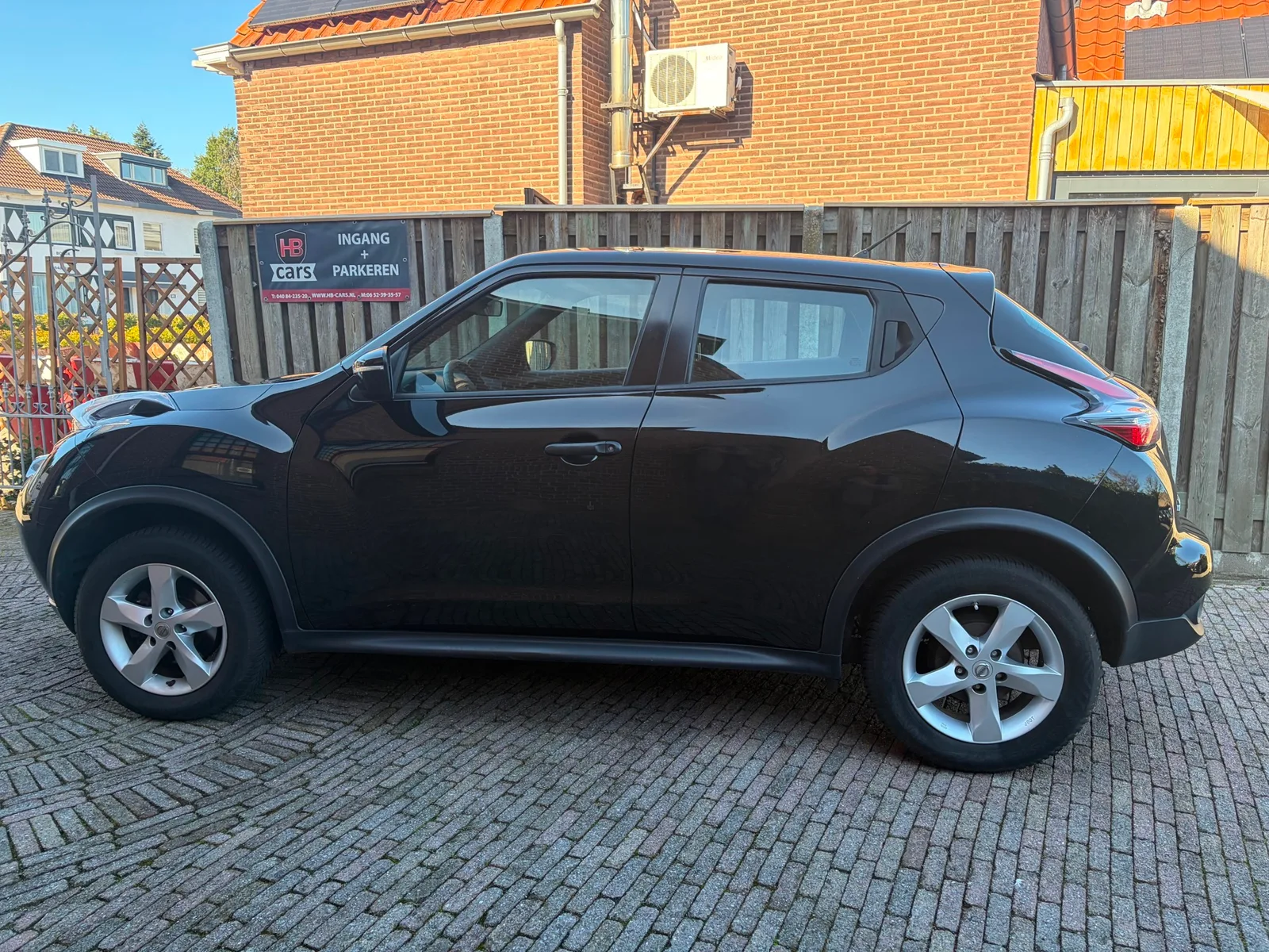 Nissan Juke (2015) — foto 1