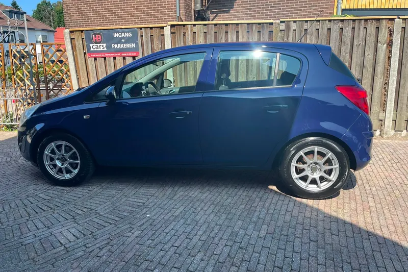 Opel Corsa (2012)