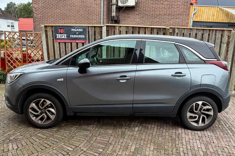 Opel Crossland (2017)