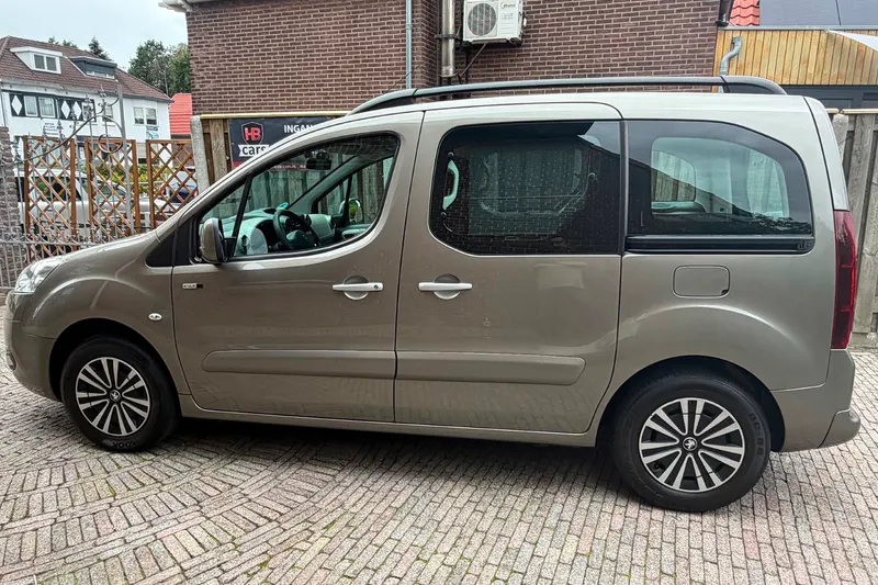 Peugeot Partner (2013)
