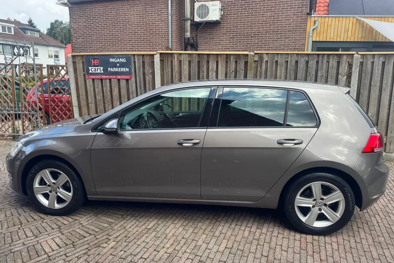 Volkswagen Golf (2013)