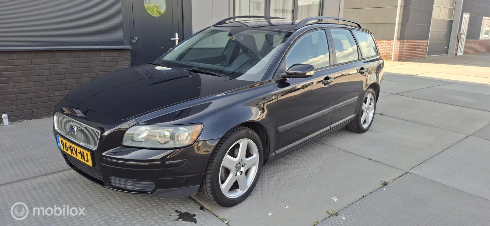 Volvo V50 (2005) — foto 1