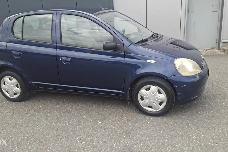 Toyota Yaris (1999)