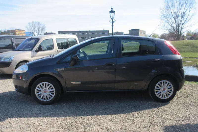 Fiat Grande Punto (2008)
