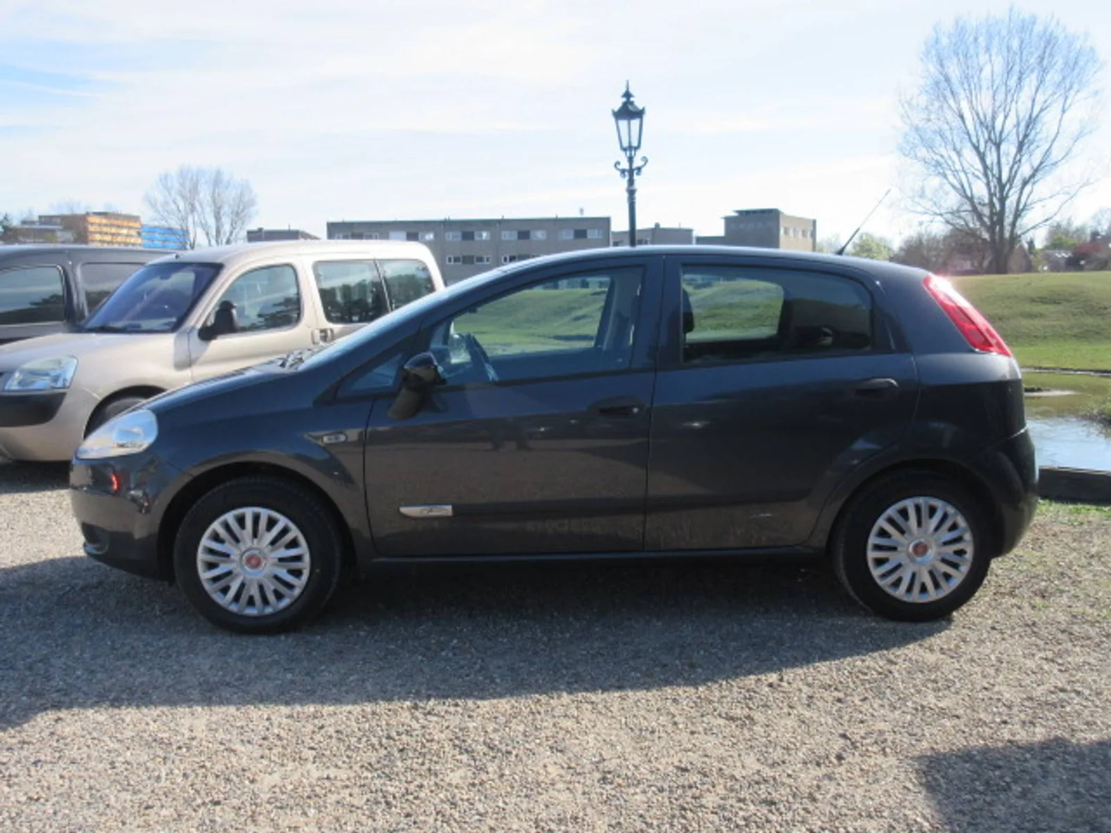 Fiat Grande Punto (2008) — foto 1