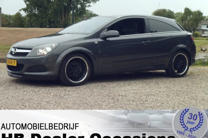 Opel Astra (2008)