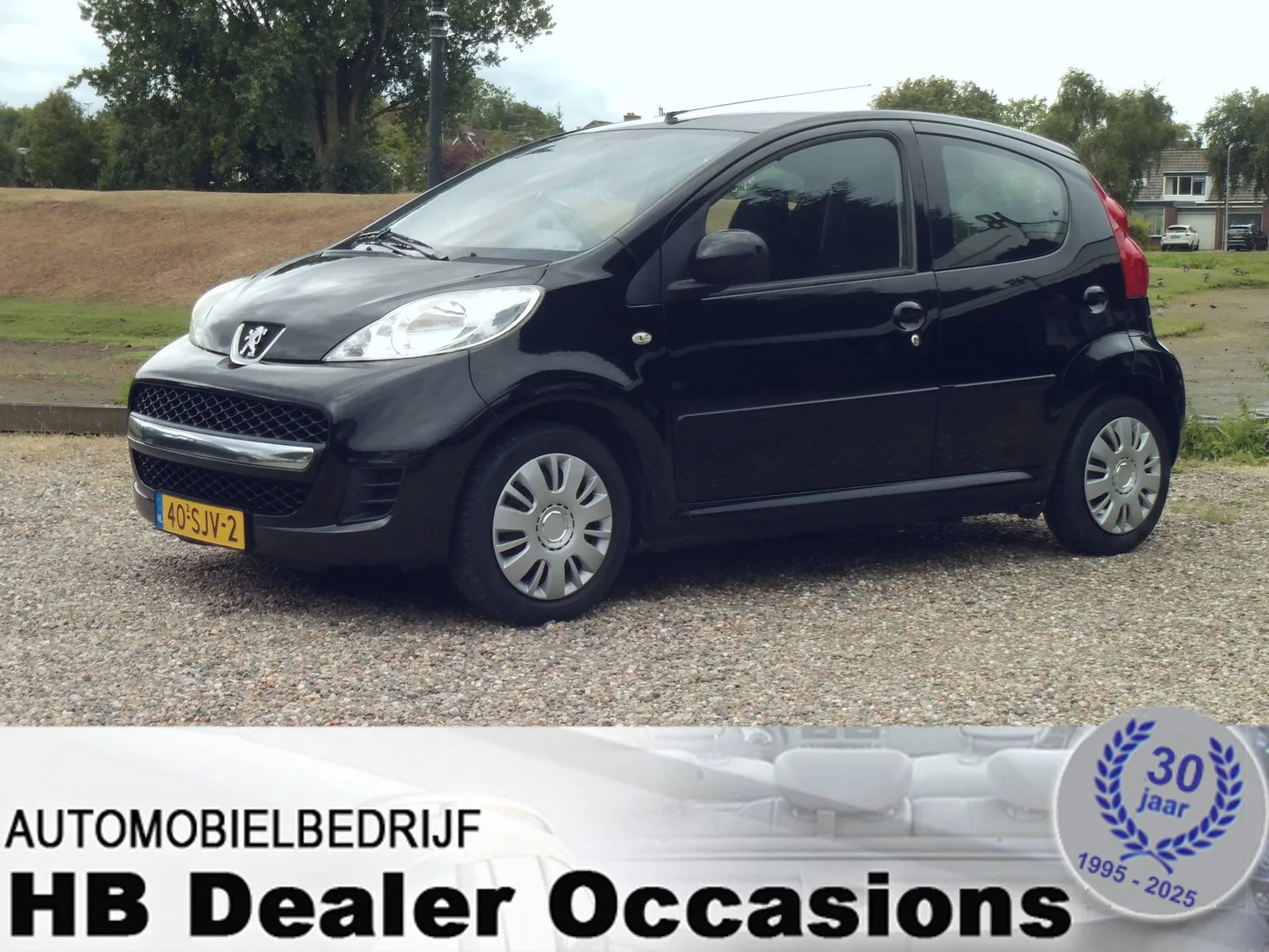Peugeot 107 (2011) — foto 1