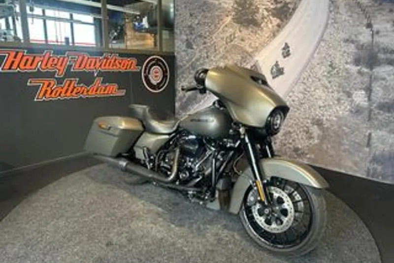 Harley-Davidson Street Glide (2019)