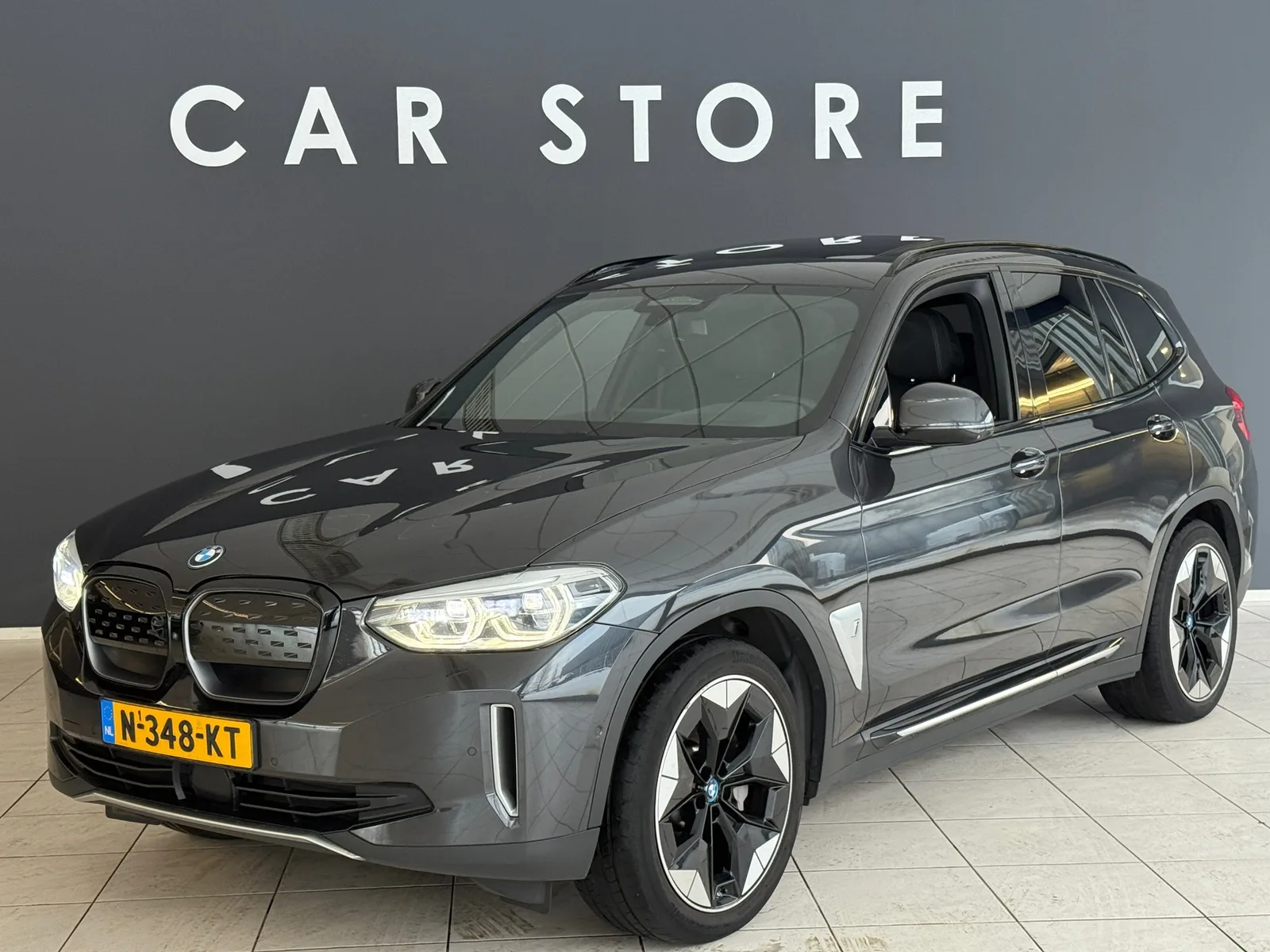 BMW iX3 (2021) — foto 1