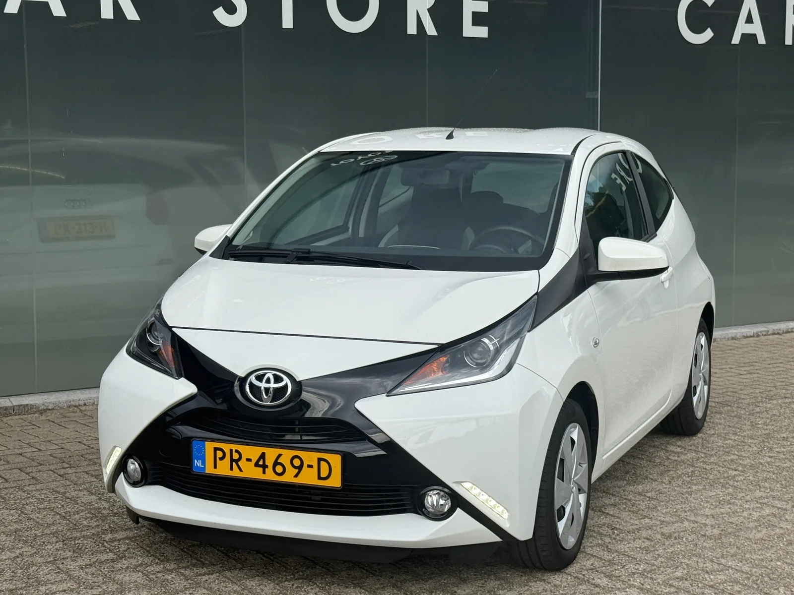 Toyota Aygo (2017) — foto 1