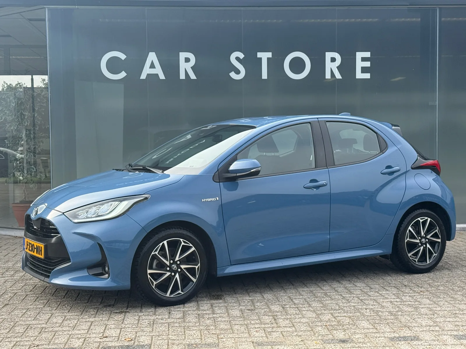 Toyota Yaris (2020) — foto 1
