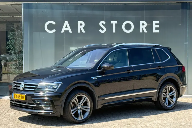 Volkswagen Tiguan (2021)