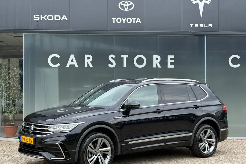Volkswagen Tiguan (2022)