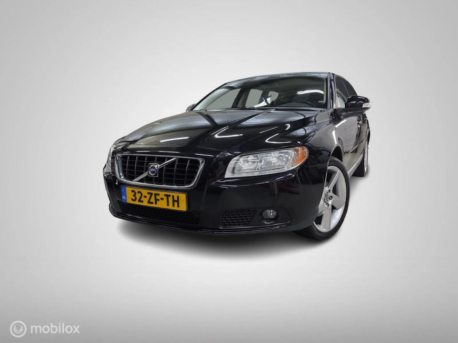 Volvo V70 (2008) — foto 1