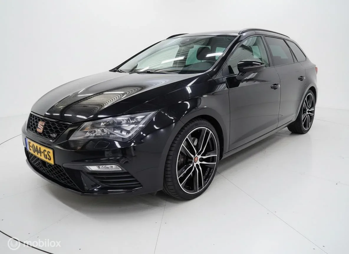SEAT Leon (2020) — foto 1